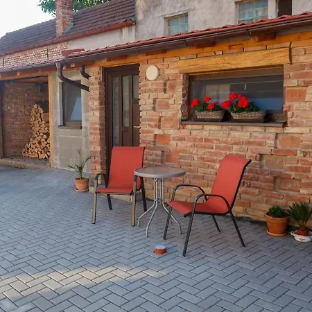 Privat bolig Apartman Lanzhot