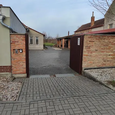 Homestay Apartman Lanzhot