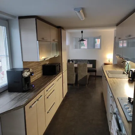 Apartman Lanzhot منزل للإقامة