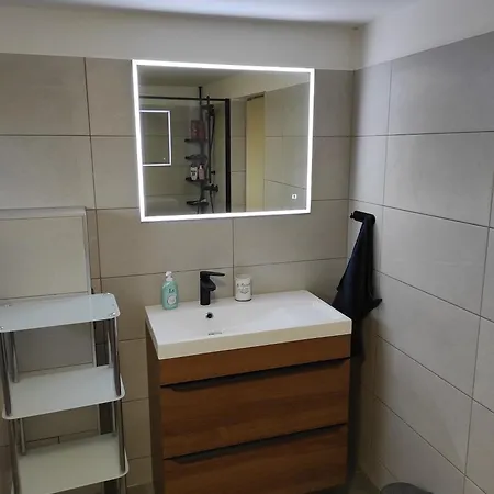 منزل للإقامة Apartman Lanzhot
