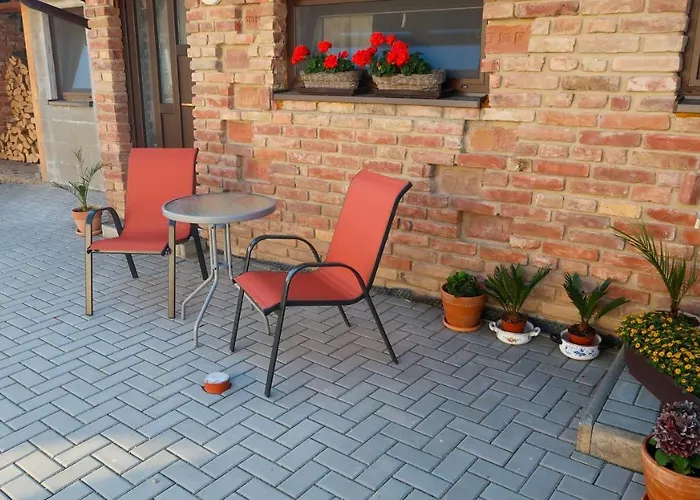 Проживание в семье Apartman Lanzhot Lanzhot