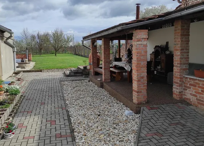 Δωμάτια σε οικογενειακή κατοικία Apartman Lanzhot Lanžhot