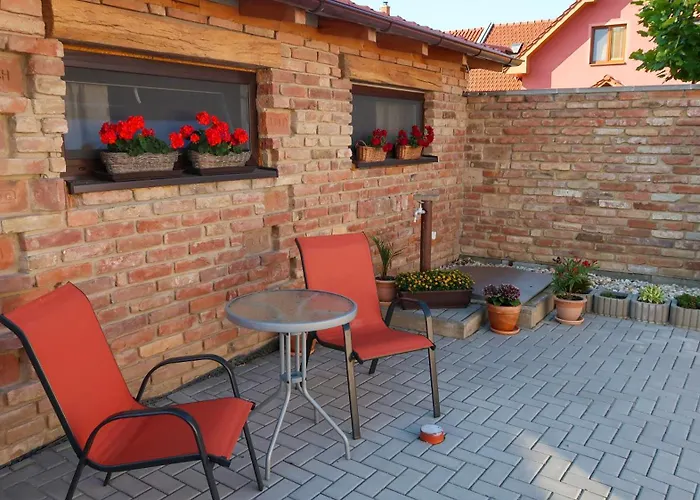 Проживание в семье Apartman Lanzhot *